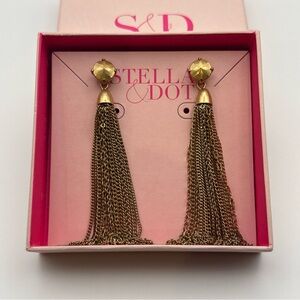 Stella & Dot Fringe Tassel Gold Earrings — Never Worn